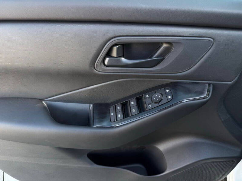 2026 Nissan Rogue S