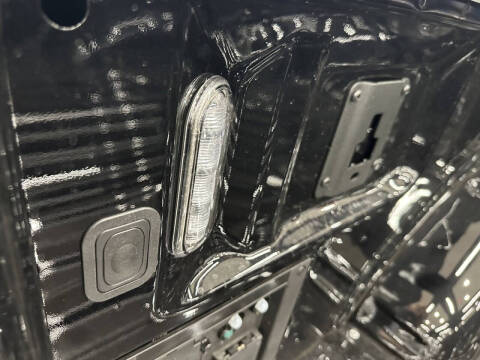 2023 Ford F-150 Lightning Platinum