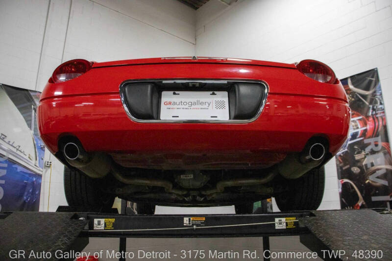 2002 Ford Thunderbird Deluxe