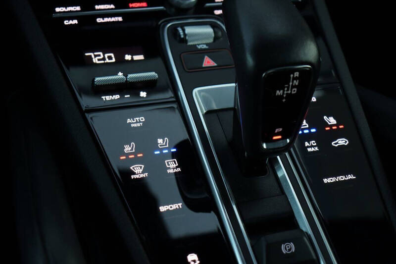 2023 Porsche Cayenne