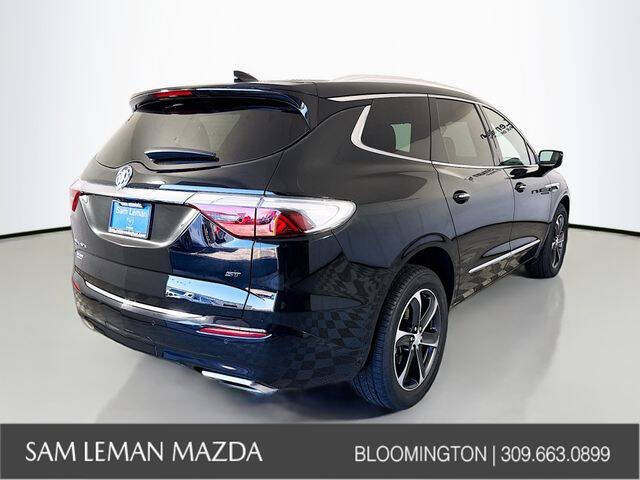 2022 Buick Enclave Essence