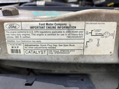 2005 Ford E-Series E-350 SD