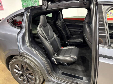 2022 Tesla Model X Plaid