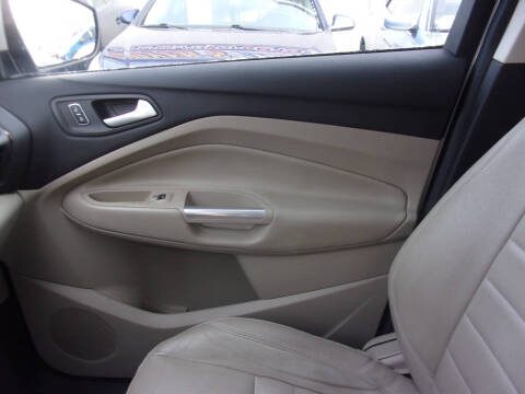 2014 Ford Escape Titanium