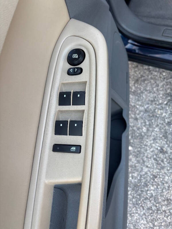 2011 Chevrolet Traverse LT