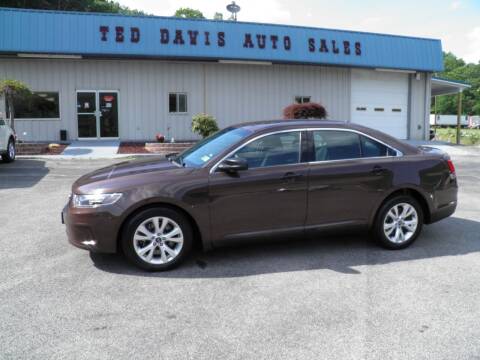 2018 Ford Taurus for sale at Ted Davis Auto Sales in Riverton WV