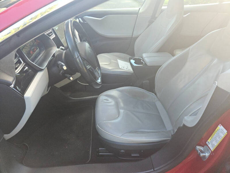 2014 Tesla Model S P85