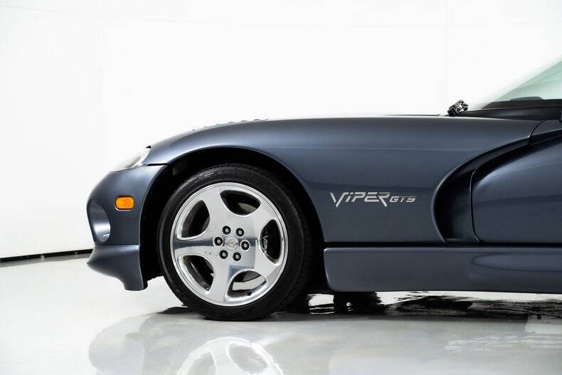 2000 Dodge Viper