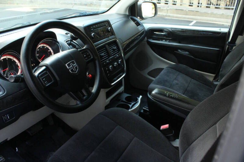 2013 Dodge Grand Caravan