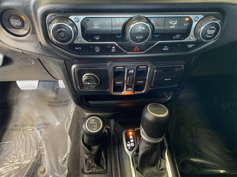 2021 Jeep Gladiator Willys