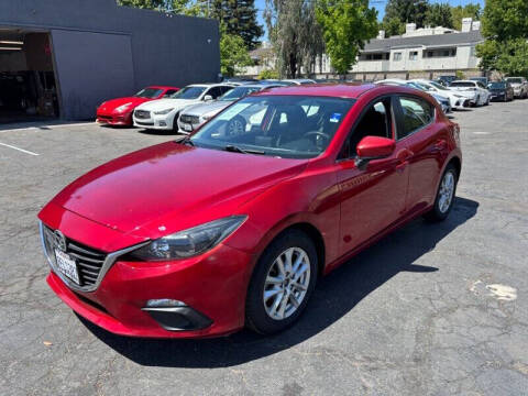 2016 Mazda MAZDA3 i Sport