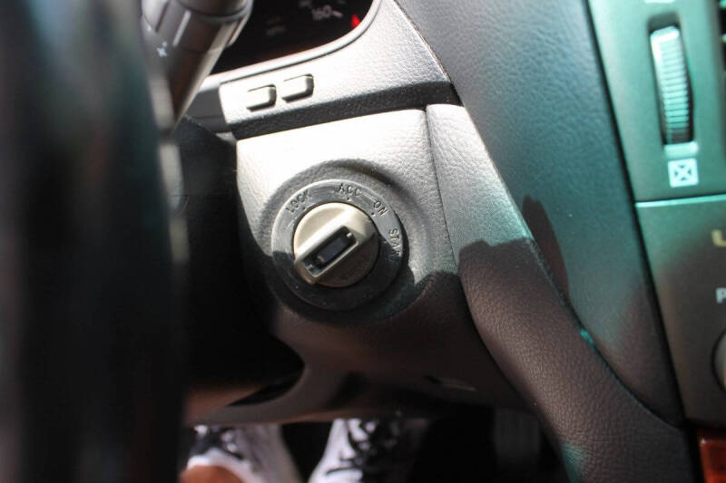 2004 Lexus LS 430