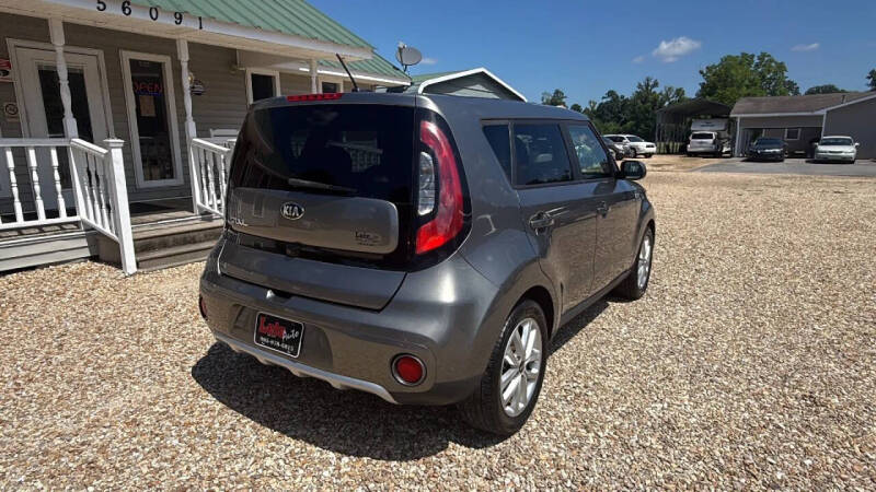 2017 Kia Soul +