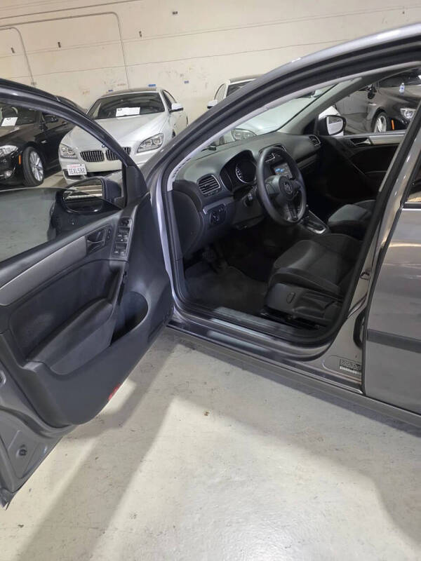 2010 Volkswagen Golf 2.5L PZEV