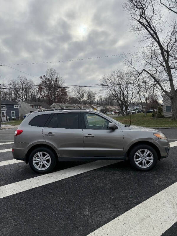 2011 Hyundai Santa Fe SE