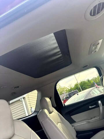 2010 GMC Acadia SLT-1