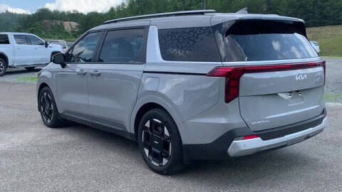 2025 Kia Carnival EX