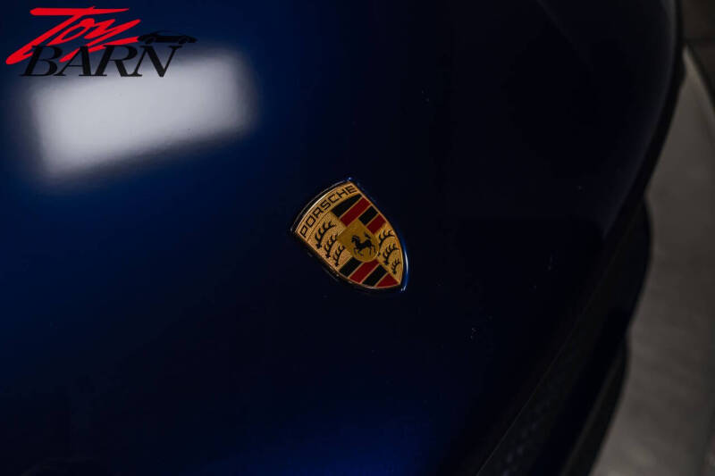 2022 Porsche Macan S