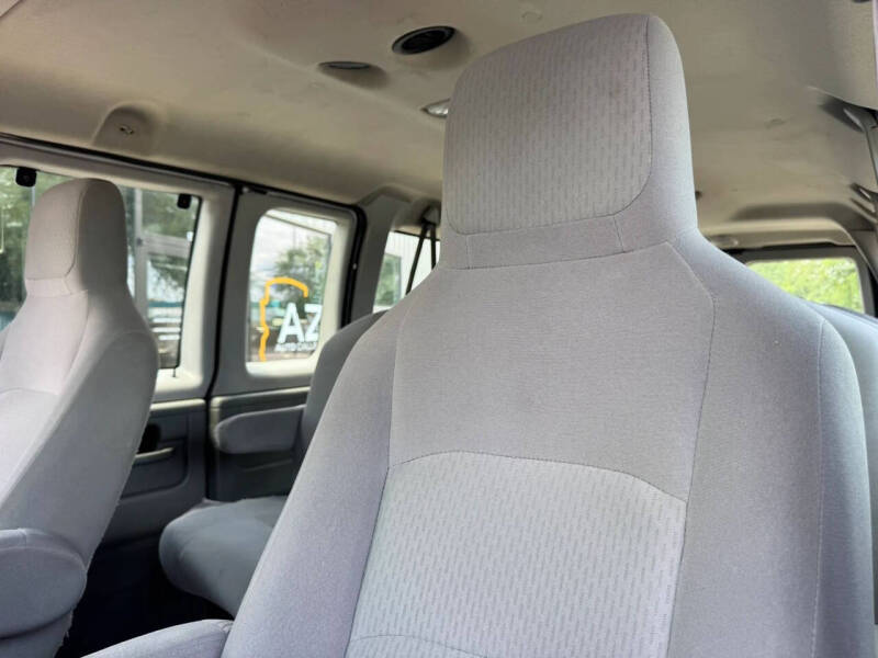 2012 Ford E-Series