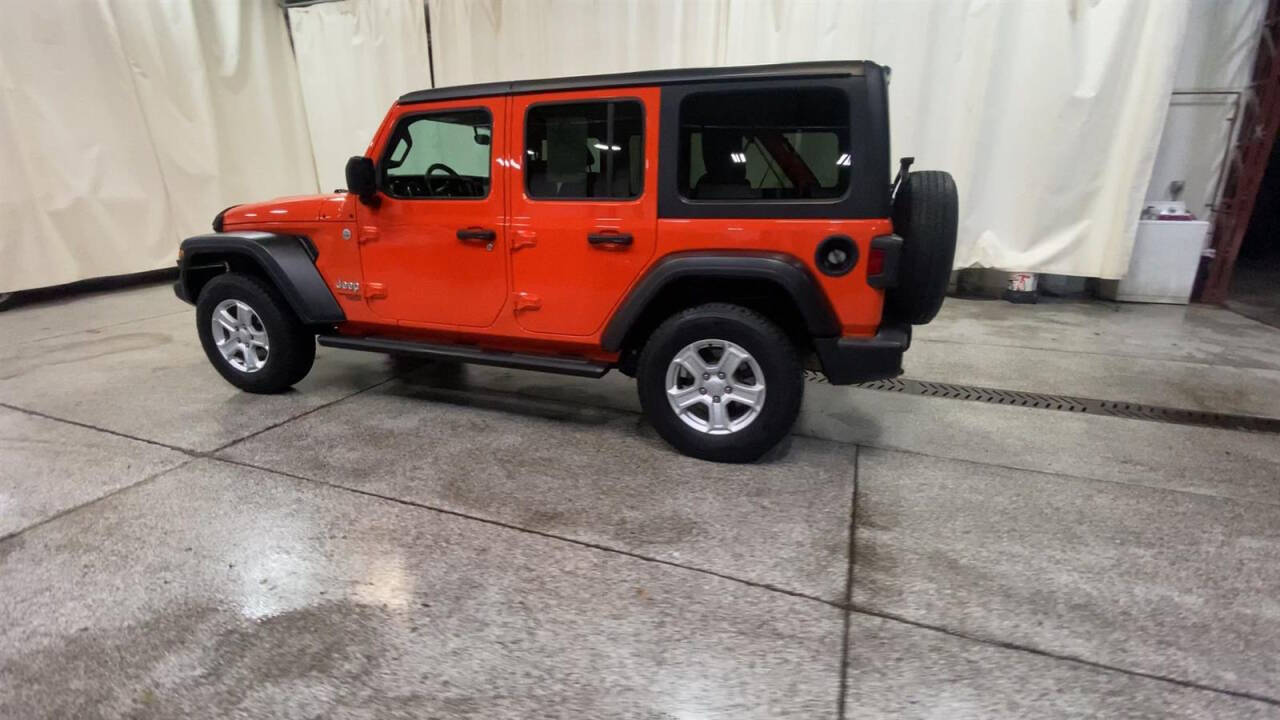 2019 Jeep Wrangler Unlimited for sale at Victoria Auto Sales in Victoria, MN