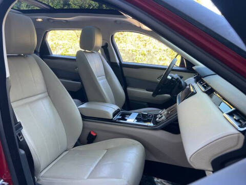 2018 Land Rover Range Rover Velar D180 S