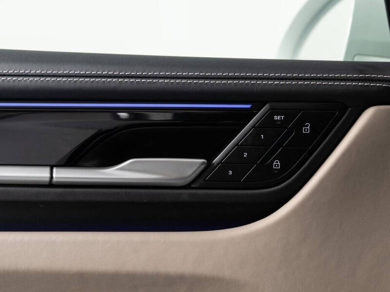 2024 Porsche Macan 4 Electric