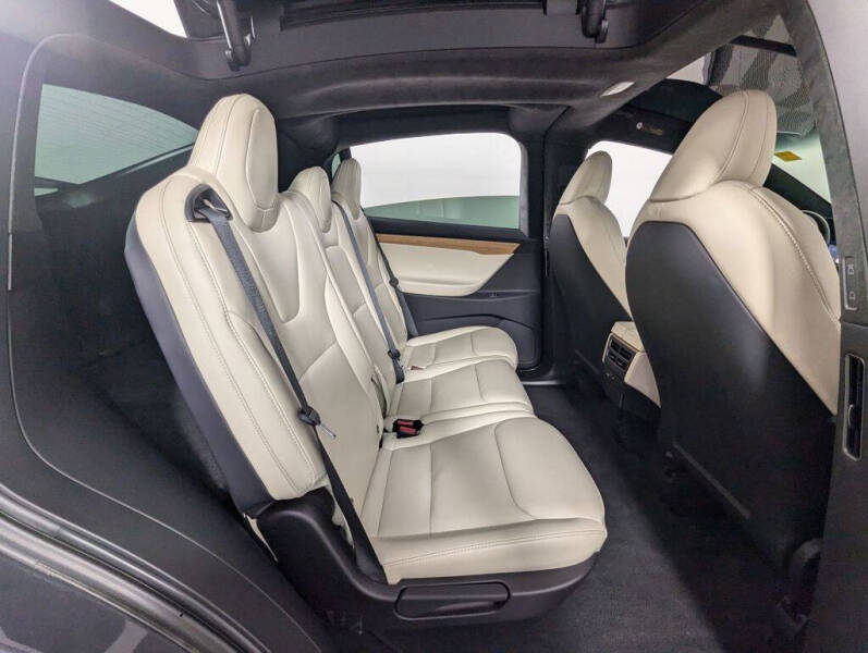 2020 Tesla Model X Long Range