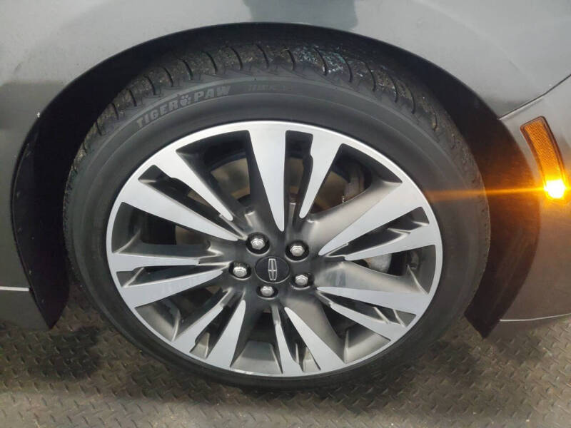 2017 Lincoln MKZ Reserve