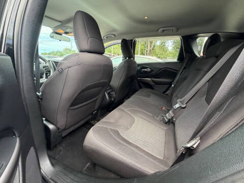 2019 Jeep Cherokee Latitude