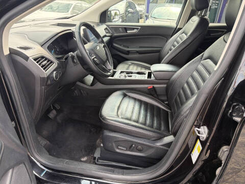 2022 Ford Edge SEL