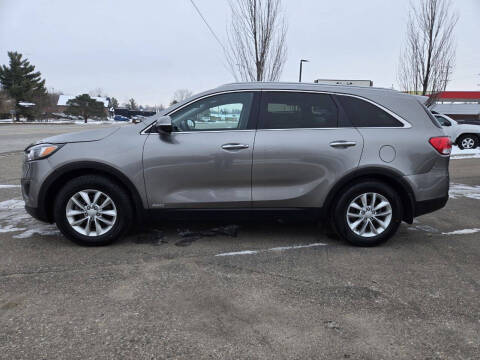 2017 Kia Sorento LX