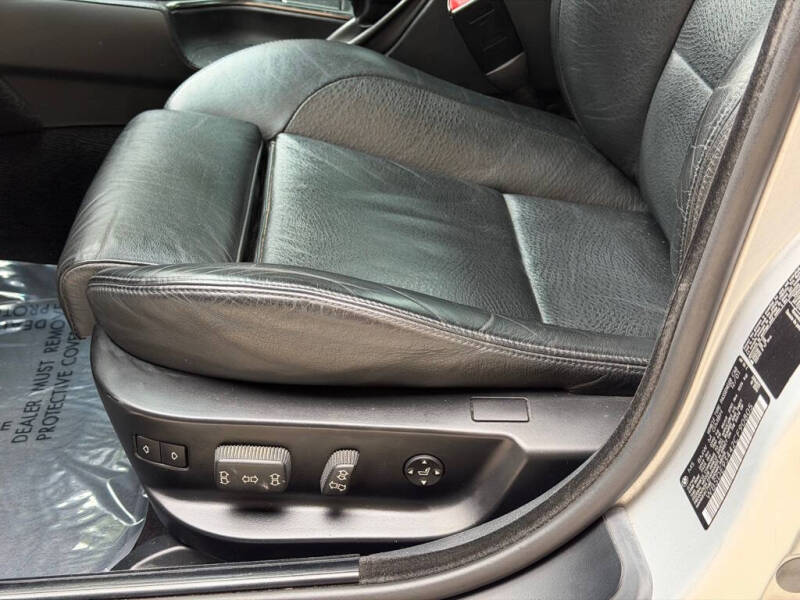 2002 BMW M5