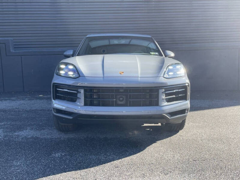 2024 Porsche Cayenne E-Hybrid