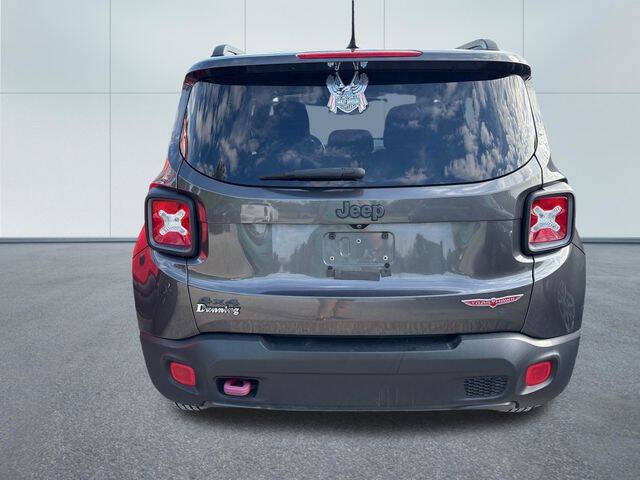 2017 Jeep Renegade Trailhawk
