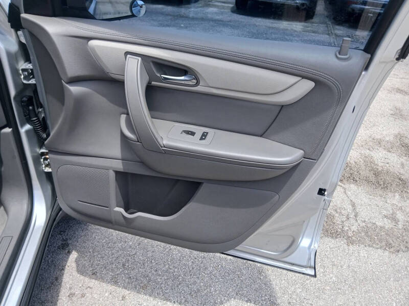 2016 Chevrolet Traverse LS