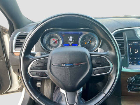 2019 Chrysler 300 C