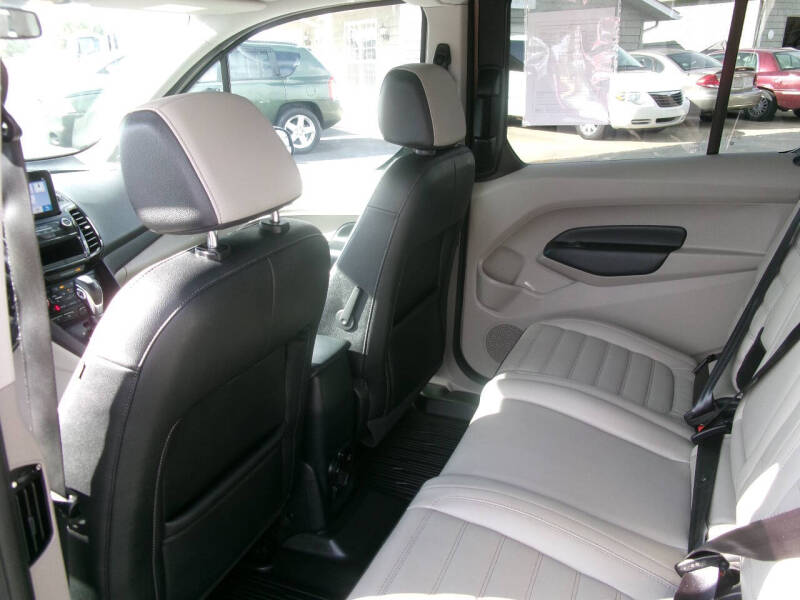 2020 Ford Transit Connect Titanium