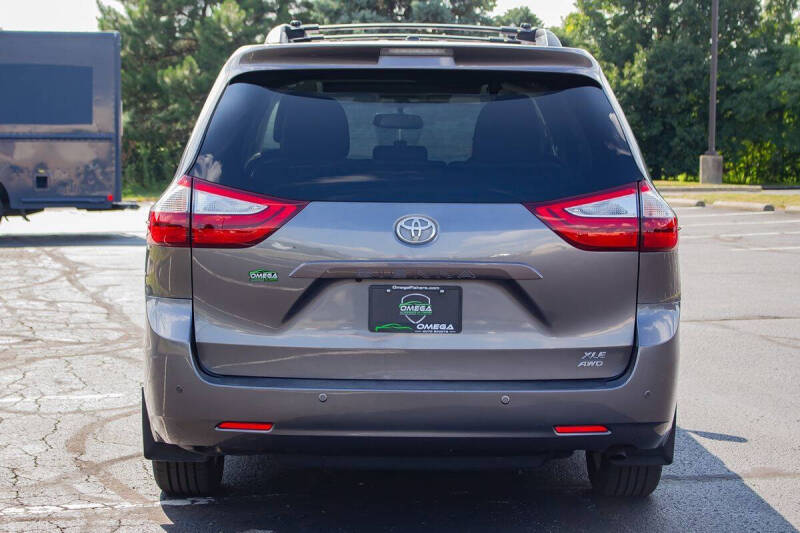 2017 Toyota Sienna