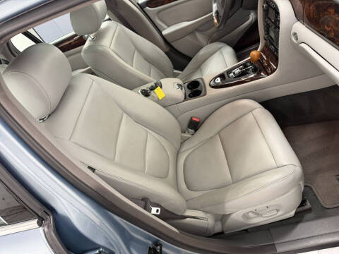 2004 Jaguar XJ-Series XJ8