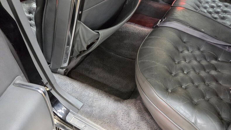 1990 Cadillac Brougham
