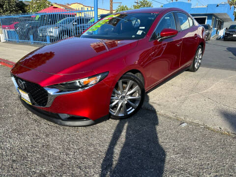 2019 Mazda Mazda3 Sedan for sale at LA PLAYITA AUTO SALES INC in South Gate CA
