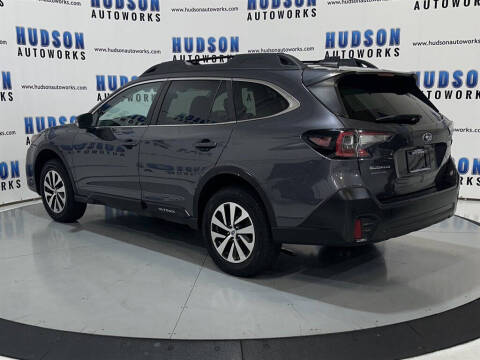 2022 Subaru Outback Premium