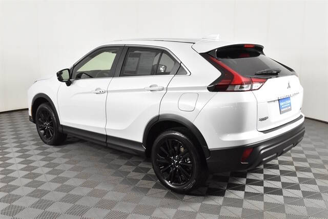 2024 Mitsubishi Eclipse Cross LE