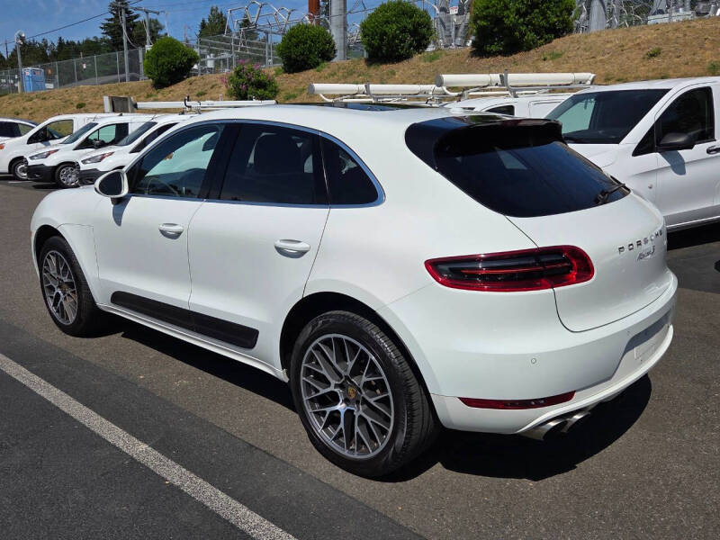 2016 Porsche Macan S