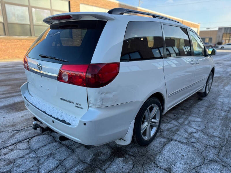 2006 Toyota Sienna CE 7 Passenger