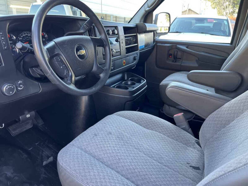 2014 Chevrolet Express 2500