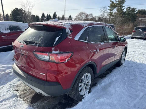 2020 Ford Escape SE
