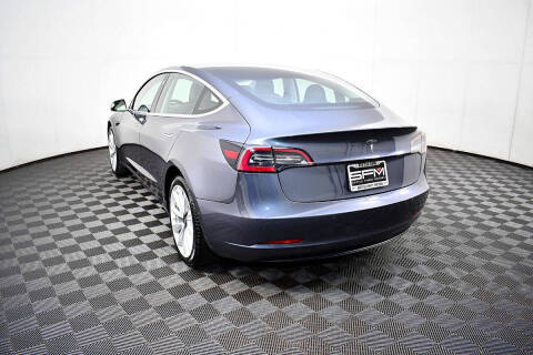 2019 Tesla Model 3 Standard Range Plus