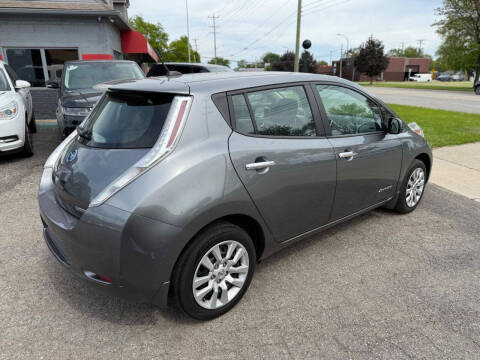 2015 Nissan LEAF S