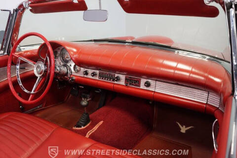 1957 Ford Thunderbird